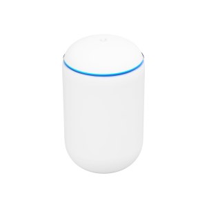 UbiQuiti UniFi Dream Machine - Wireless router