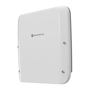 MikroTik RouterBOARD - Router 9-Port-Switch - 10GbE
