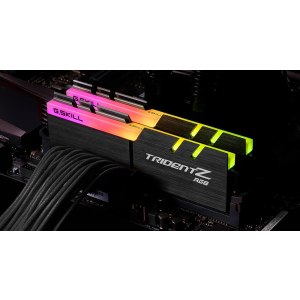 G.Skill TridentZ RGB Series - DDR4 - kit - 32 GB: 2 x 16 GB - DIMM 288-PIN - 3600 MHz / PC4-28800 - CL18 - 1.35 V - ungepuffert - non-ECC