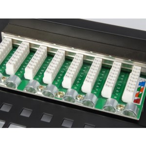 equip Pro - Patch Panel - CAT 5e - RJ-45 X 24 - Schwarz - 1U - 48.3 cm (19")