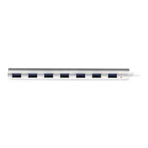 StarTech.com 7 Port Compact USB 3.0 Hub with Built-in Cable