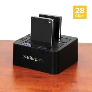 StarTech.com USB 3.1 (10Gbps) Hard Drive Duplicator Dock for 2.5" & 3.5" SATA SSD HDD + 4Kn