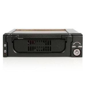 StarTech.com Cassetto rack portatile per disco rigido SATA da 5,25" - robusto - in alluminio e di colore nero - 13,3 cm (5.25") - Pannello portante - 3.5" - SATA - Seriale ATA II - Serial ATA III - 1 ventola(e) - 4 cm