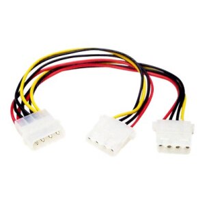 StarTech.com Y-Kabel 4 pin Molex Stecker - Molex Splitter...