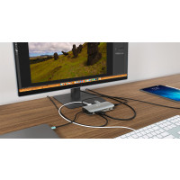 I-TEC USB-C Metal Nano Dock 1xHDMI 1xVGA 1xSD Kartenleser 1xmicroSD Kartenleser 1xGLAN 1xAudio/Mic 3xUSB 3.1 1xUSB-C Data 1xUSB-C PD