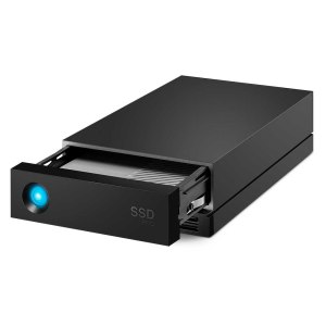 LaCie 1big Dock SSD Pro STHW4000800 - Festplatten-Array - 4 TB - 1 Schächte - SSD 4 TB x 1 - USB 3.1, Thunderbolt 3 (extern)